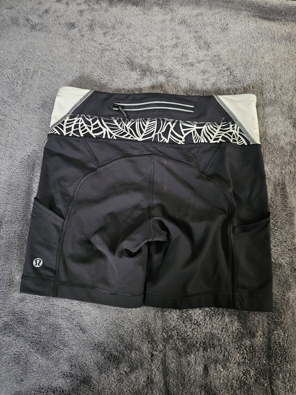 Lululemon Black Athletic Biking Shorts with Patterned Waistband